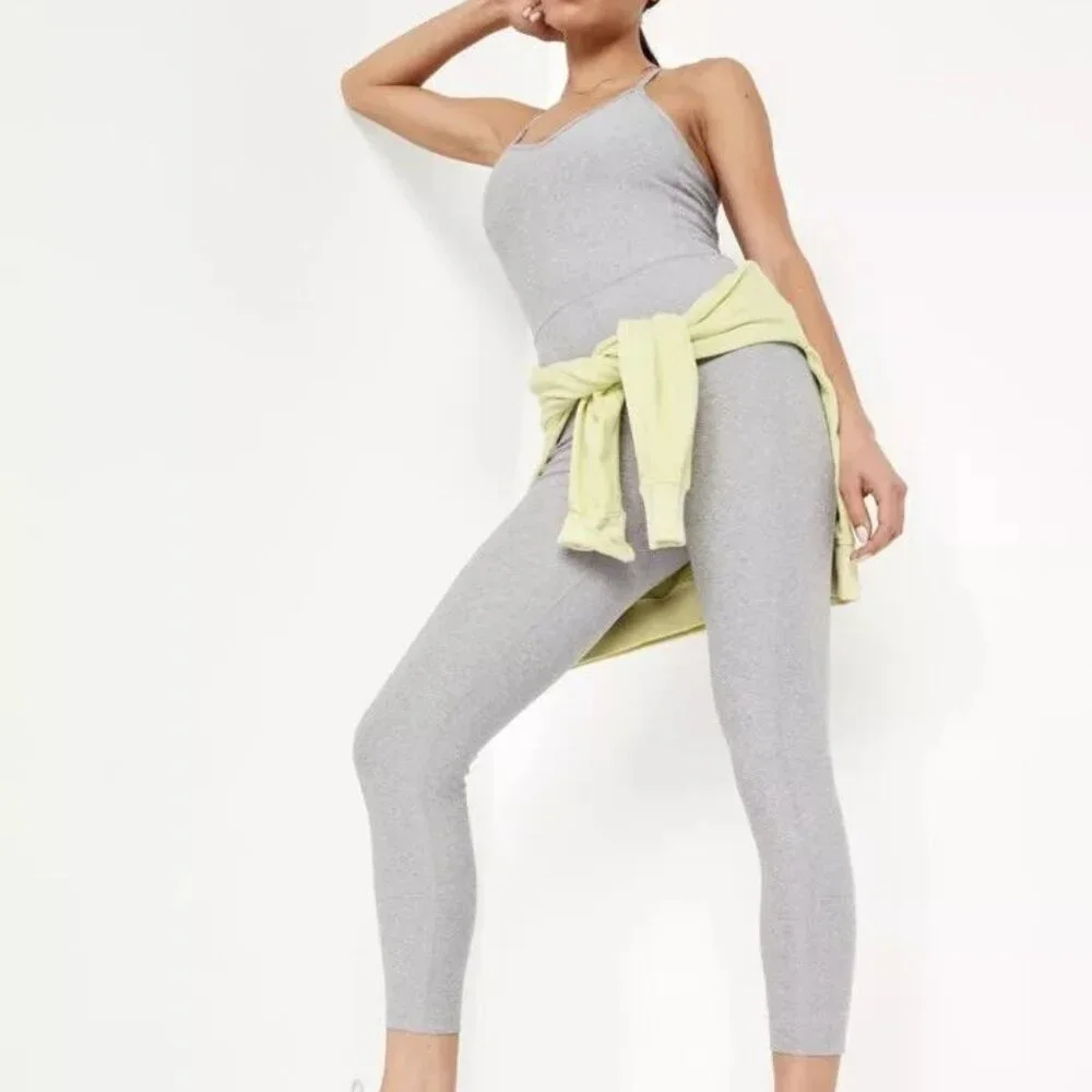 NWT Old Navy Cloud+ Sleeveless 7/8 Bodysuit - Picture 6 of 6